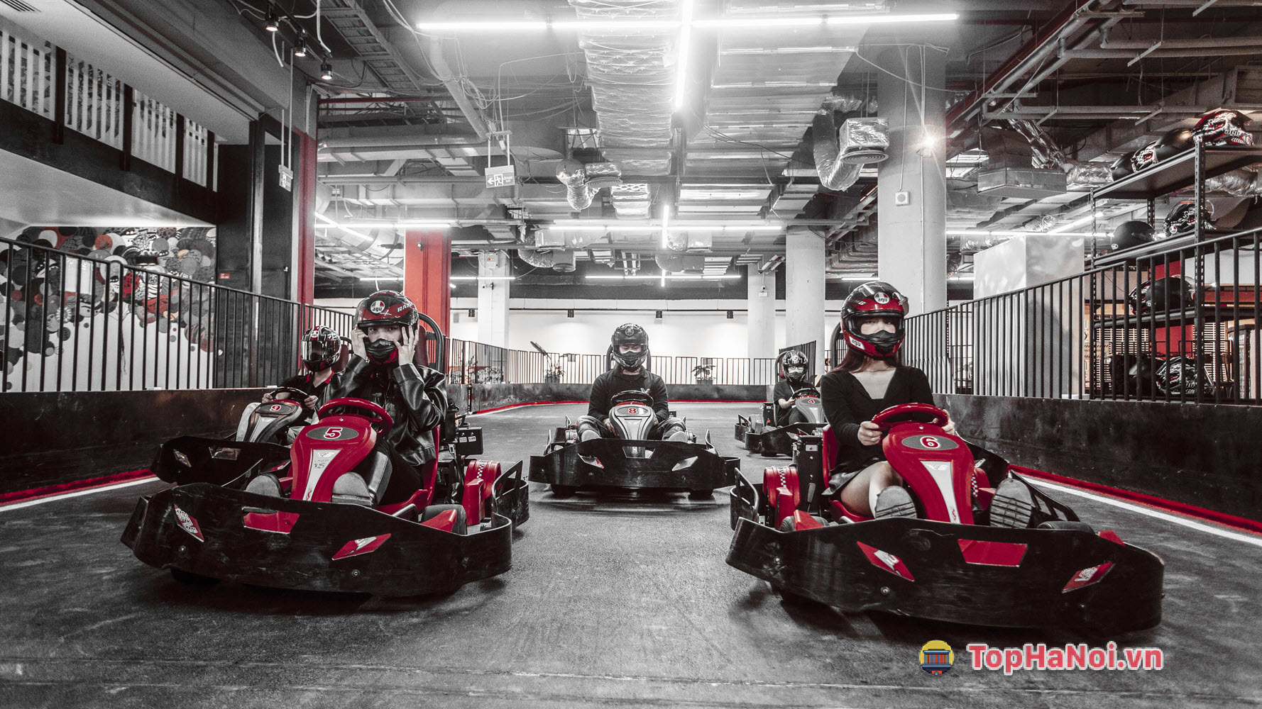 VS Racing Vincom Mega Mall Smart City